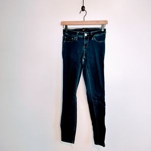 Skinny jeans dark wash. YMI size 3